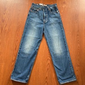 Levi’s ribcage straight ankle jeans size 25x27